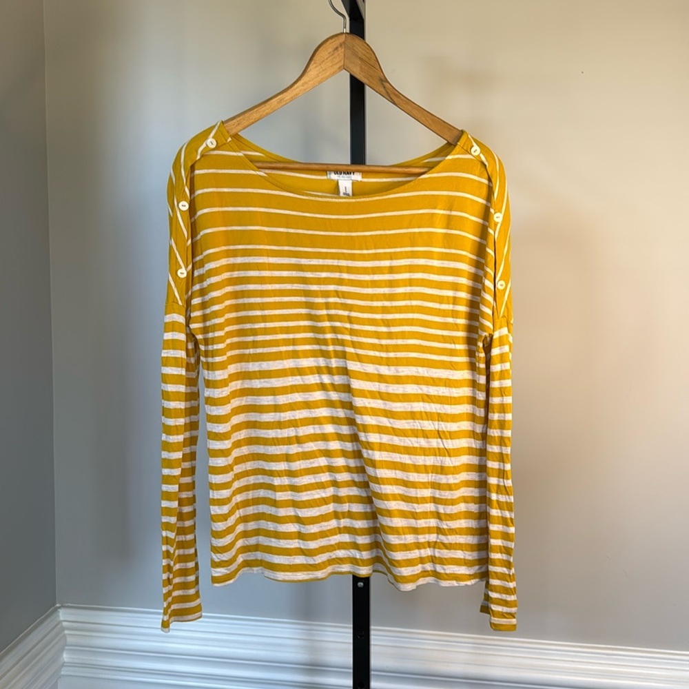 Old navy women’s striped long sleeve